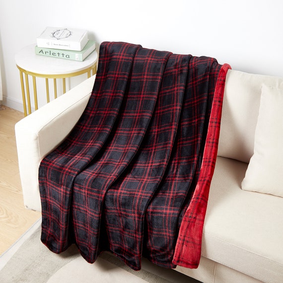 Printed plush blanket hot sale