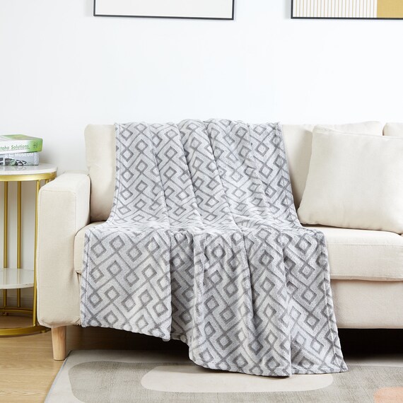 White velvet throw blanket sale