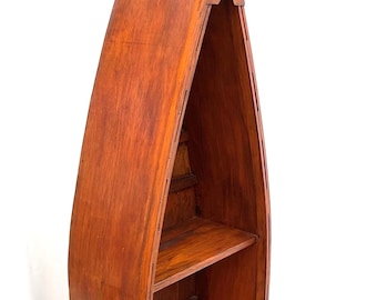 Vintage Holzboot Bücherregal. Aufbewahrungsregal.  Freistehende / wandhängende Regaleinheit.  Höhe 128 cm