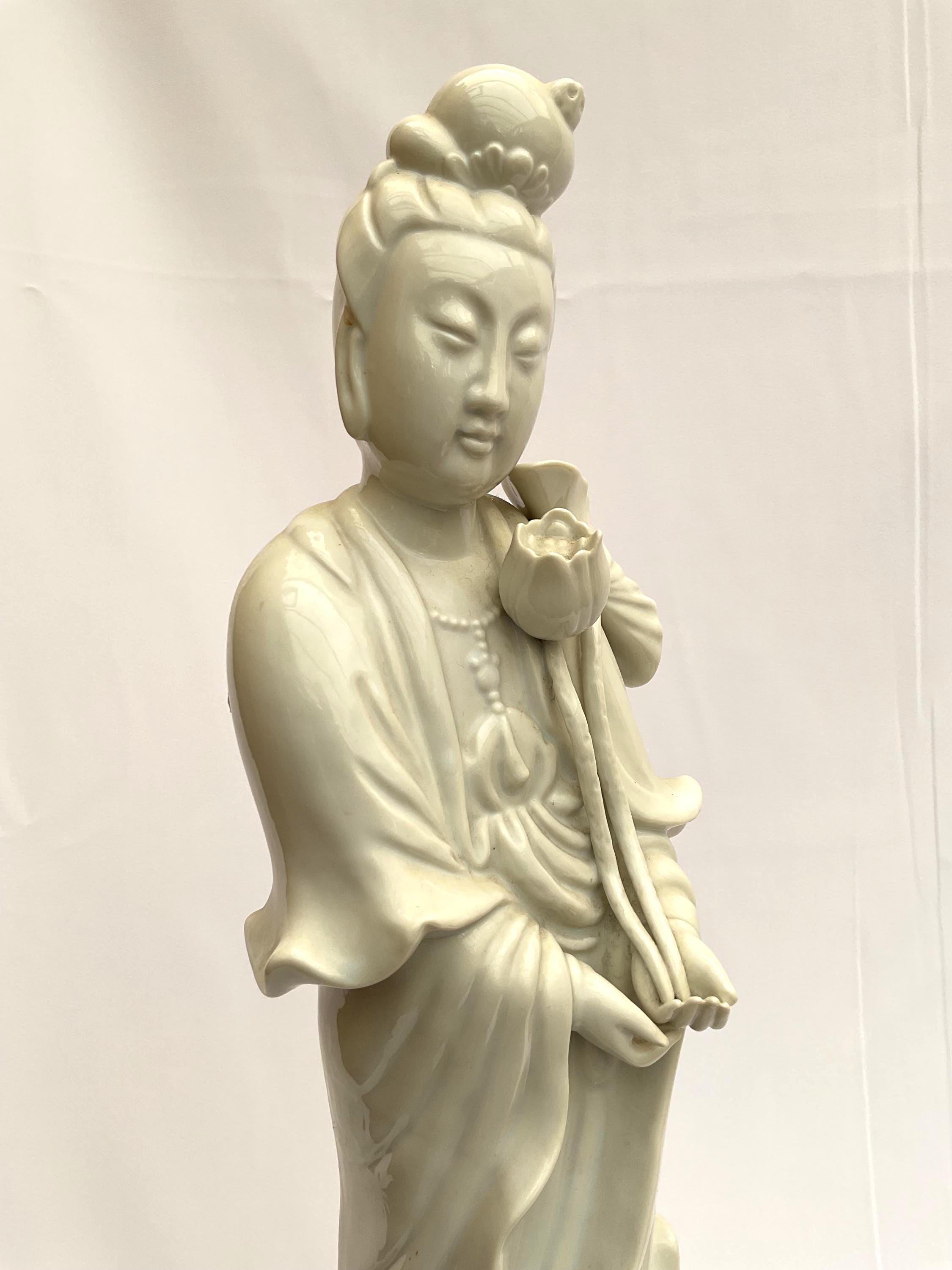 20世紀初頭の中国製、手作りの白磁製大型観音像。高さ52cm - Etsy 日本