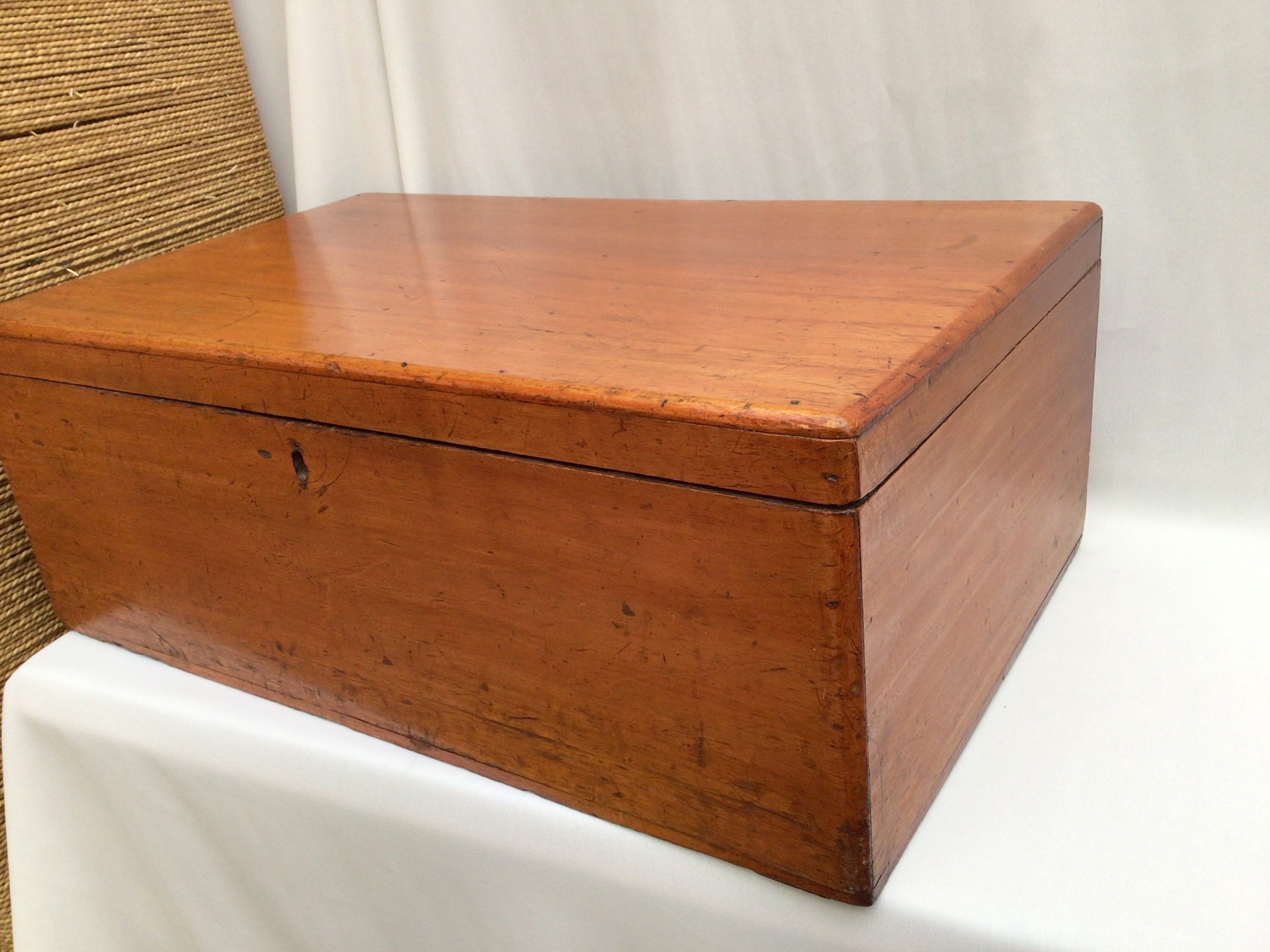アンティーク無垢材ボックス。長さ52.5cm - Etsy 日本