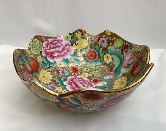 Vintage Chinese Hand Painted and Gold Porcelain Bowl. W.24cm