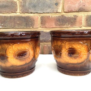 Two West German Plant Pots Planter, 16 cm diameter