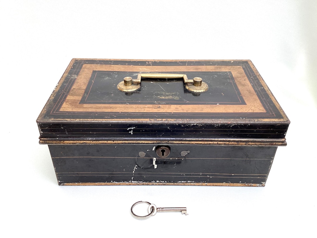 Gran caja fuerte antigua de metal de dos niveles con llave Principios del  siglo 31 cm de México