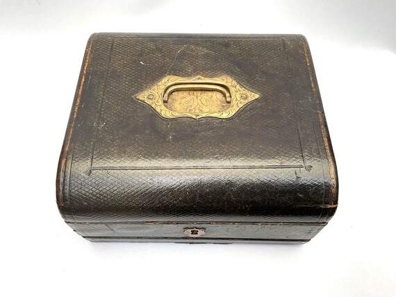 Antique Victorian Leather Writing Box: Stationery Travel Case (no