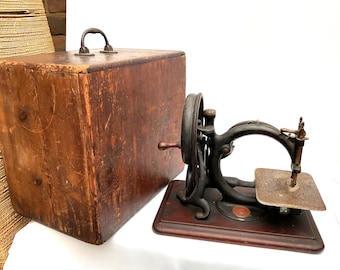 Antique Willcox & Gibbs Hand Crank Sewing Machine. 19th Century England