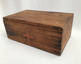 Vintage Pine Box