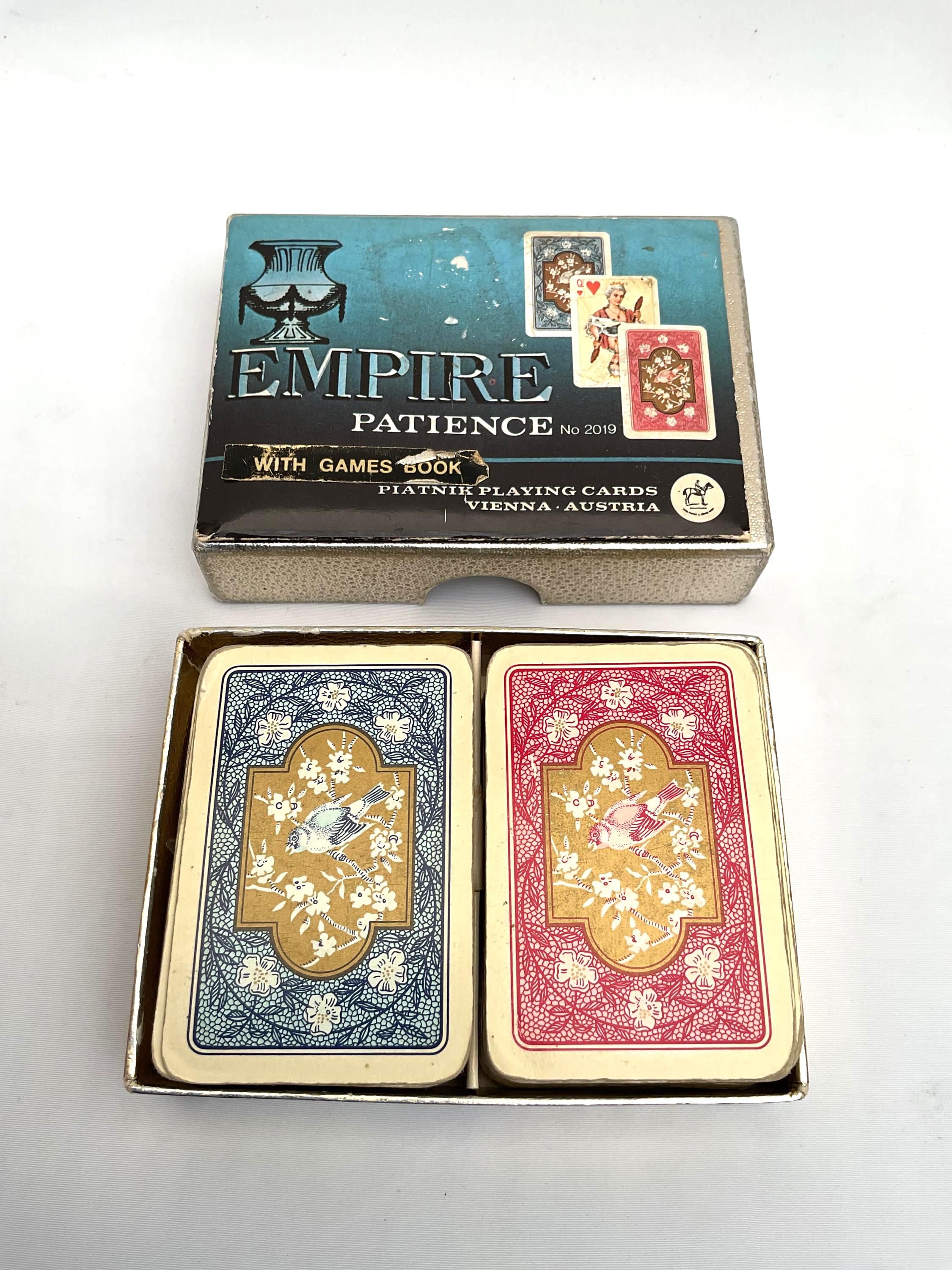 Piatnik Gustav Klimt Luxury Playing Cards - 2 Decks Featuring Adele Bloch-Bauer & The Kiss Art