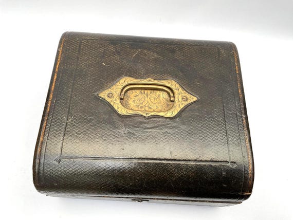 Antique Victorian Leather Writing Box: Stationery Travel Case (no