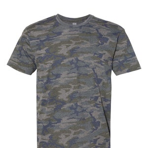 Unisex Vintage Camo T Shirt Army TShirt Camouflage Shirt 80s Distressed Green Hunting Military Tee Green Grunge Retro Tee Vintage