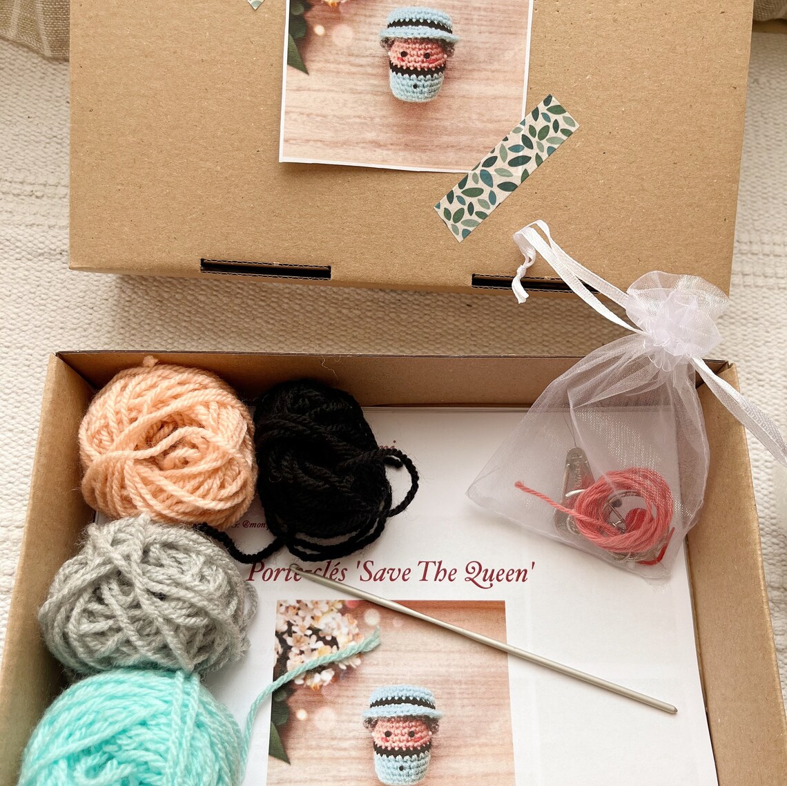 Elizabeth Box DIY BOX; Create Your Own Queen Elizabeth Keychain - Etsy