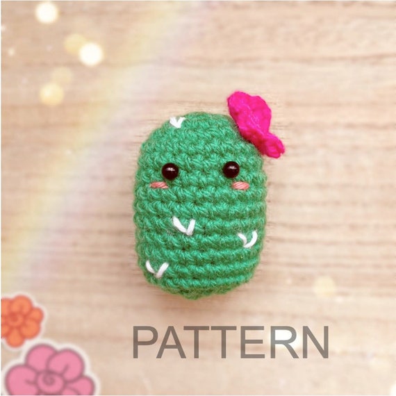 Coffret Cadeau Encouragement – Plante En Peluche Au Crochet + Porte-clés Positif + Carte Avec Fleurs Séchées – Idéal Pour Noël, Anniversaire, Soutien