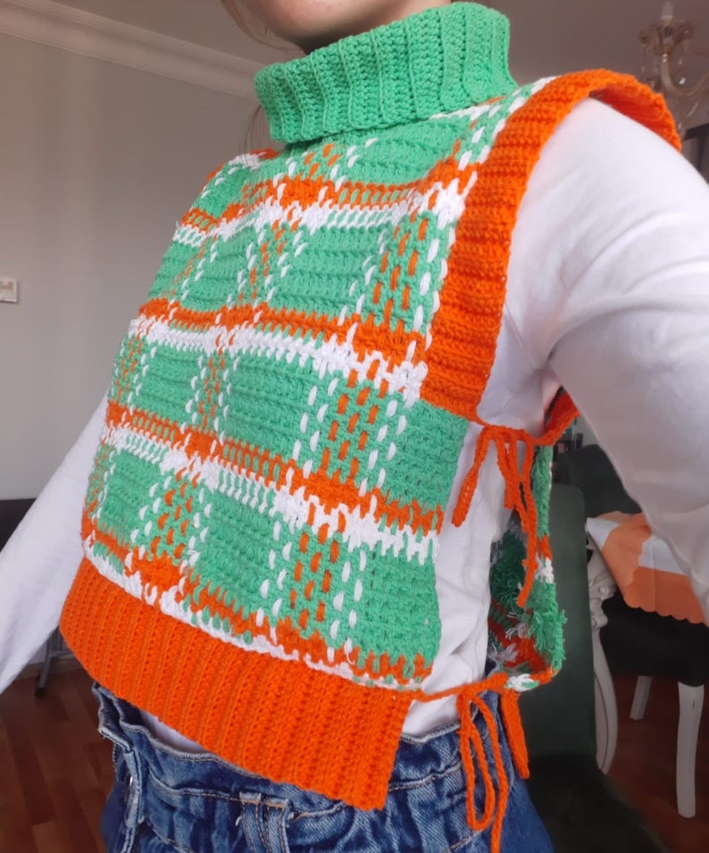 Crochet Sleeveless Sweater Vest main image 0