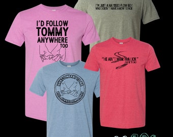 ¡Me encanta la camiseta de artes visuales country de los 90! inspirado en la canción She's in Love with the Boy de Trisha Yearwood, regalos únicos, encuentra músicos musicales