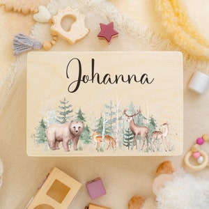 Erinnerungskiste Baby | Personalisierte Erinnerungsbox fürs Baby und Kind | Geschenkidee Holzkiste | Waldtiere mit Namen | Fuchs Bär und Reh