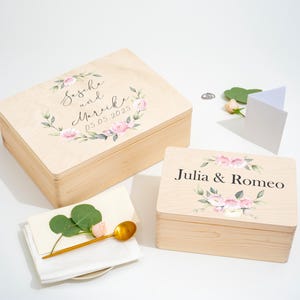 2 bloemenkransen selectie | Gepersonaliseerde huwelijksherinneringsdoos | Huwelijkscadeau voor echtparen en getuigen | souvenir bruid en bruidegom