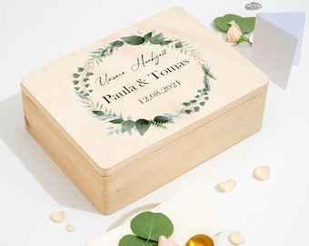 Erinnerungskiste Hochzeit Personalisiert | Hochzeitsgeschenk für Eheleute Pärchen Trauzeugen | Blumenkranz Motiv "Unsere Hochzeit" mit Namen