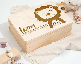 Cooler Löwe + Name und Geburtsdaten | Erinnerungskiste für Baby und Kind aus Holz | Personalisierte Erinnerungsbox | Holzkiste als Geschenk