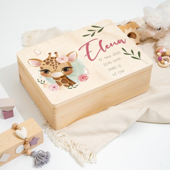 Coffret Naissance Personnalisé Bébé - Gravure Prénom - Brosse, Boîte à Dents, Hochet, Bavoir (Rose)