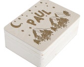 Memory Box Baby and Child - Personalized Reminder Box Wooden Box Gift Mountain with starry sky and engraved name Wander