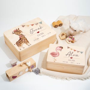 Caja de recuerdos para bebé, caja de recuerdos personalizada, regalo de bautizo para niños y niñas, regalo para bebé, linda jirafa o flamenco con gorro