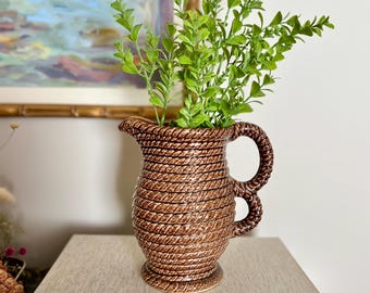 Jarra de cerámica escocesa vintage Govancroft con cuerda marrón