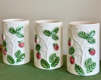 set of 3 vintage Japanese ceramic strawberry glasses