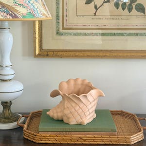 Pereiras Portugal pink conch shell ceramic planter