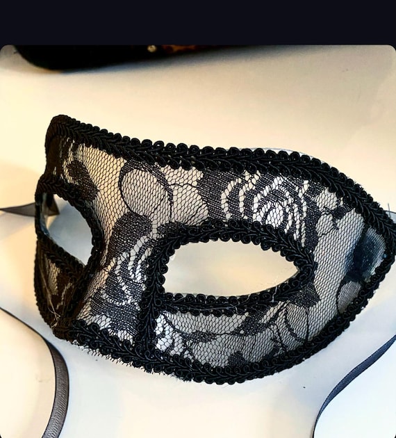 Halloween Black Masquerade Lace Eye Mask Venetian Ball Party Roleplay Fancy Dress Goth Phantom