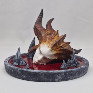 Lilith Diablo 4, Lilith Epoxy Diorama Art, Diablo IV Hand Made Fantasy Sculpture, lilith statue    (6.6'' ınches)