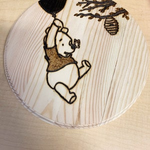 Winnie the Pooh (Can Be Customized)