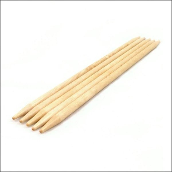 Brittany Double Pointed Needle Set of 5 , US size 3 , 3.25mm , 5 “ Birch Wood