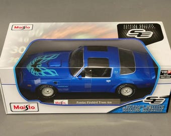 1978 Pontiac Firebird Trans Am Blue / Black 1:18 Maisto Diecast