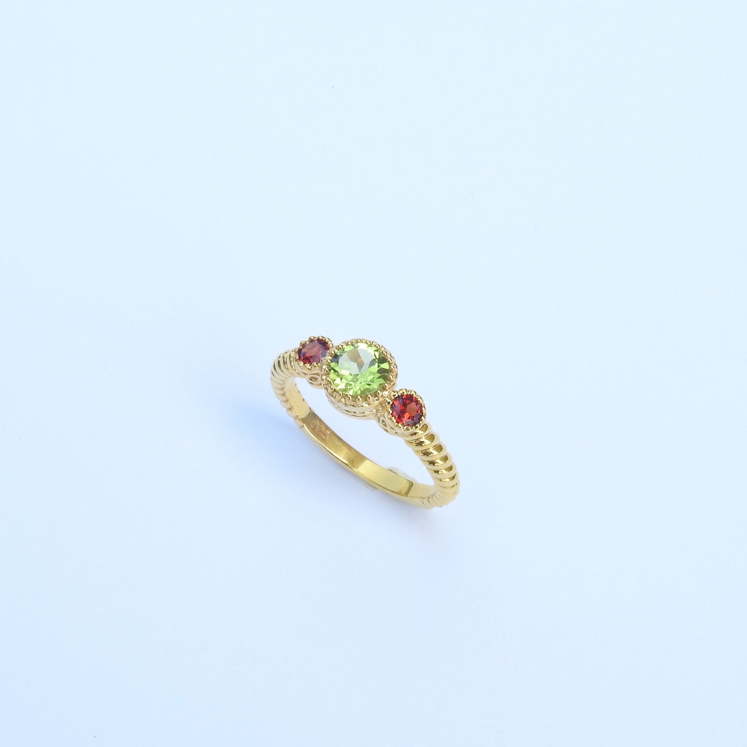 Natural Peridot & Garnet Engagement Ring–Vintage January and August Dual Birthstone Ring-Textured Art Nouveau Sterling Silver Ring