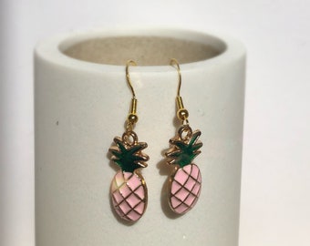 boucles d’oreilles en ananas- idées cadeaux- cadeaux pour elle- Saint-Valentin- plage- bijoux faits à la main