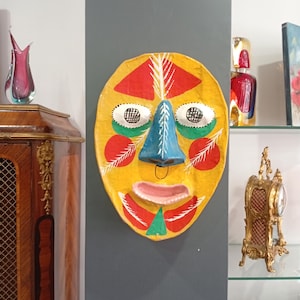 Masque Mural Anthropomorphe Visage Multicolore Carton Papier Vintage Années 70 80's Art Brut Outsider Singulier Clown