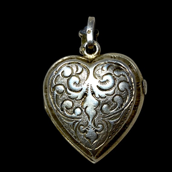 Antique Edwardian Locket and Heart Pendants 14k G… - image 3