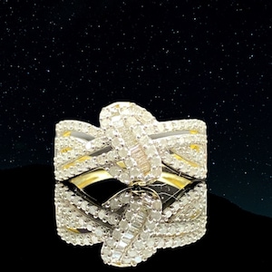 Vintage Diamond and 10k Gold Knot Ring | Size 8