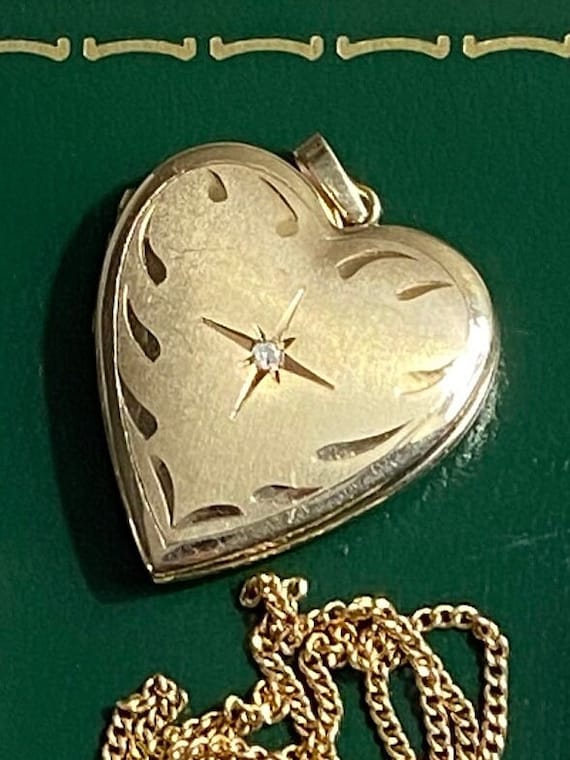 Assorted Solid Gold Antique and Vintage Lockets - image 2