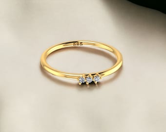 Minimalist Ring 14k Solid Gold Diamond Ring / 1.3MM Triple Stone Natural Diamond Ring / Thin Gold Stacking Rings / Promise Matching Ring