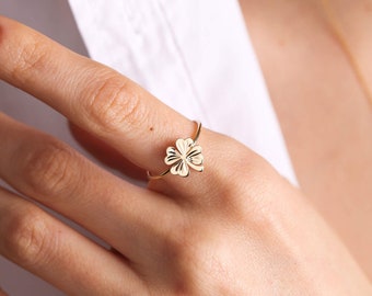 Clover Ring, Oak Clover Ring, Real Clover Ring, Elven  Clover Ring, Botanical Ring,Forest Ring,Nature Ring,Mother's Day Gift