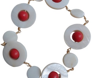 Bracelet de perles enveloppé de fil de fer fait main, coquillages d'ormeau et perles rouges