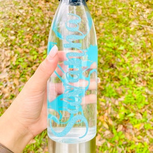 Bottiglie d&#39;acqua cheerleading