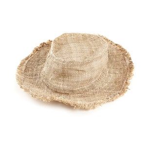 hand-woven beige summer hat made of pure hemp fibers with a flexible brim for individual shaping