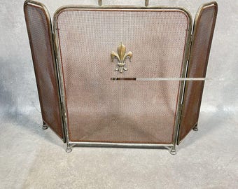 Vintage Folding Brass Fire Screen 3 Panel Mesh Fireside Spark Guard Fleur De Lis