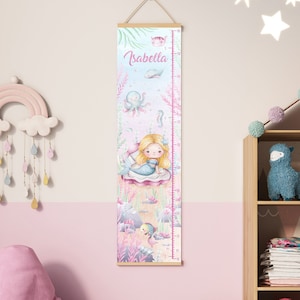 Aangepaste naam hoogtetabel met schattige babyzeemeermin voor speelkamer met pastel oceaanthema, nautische aquarel muurdecoratie peuter meisje roze slaapkamer