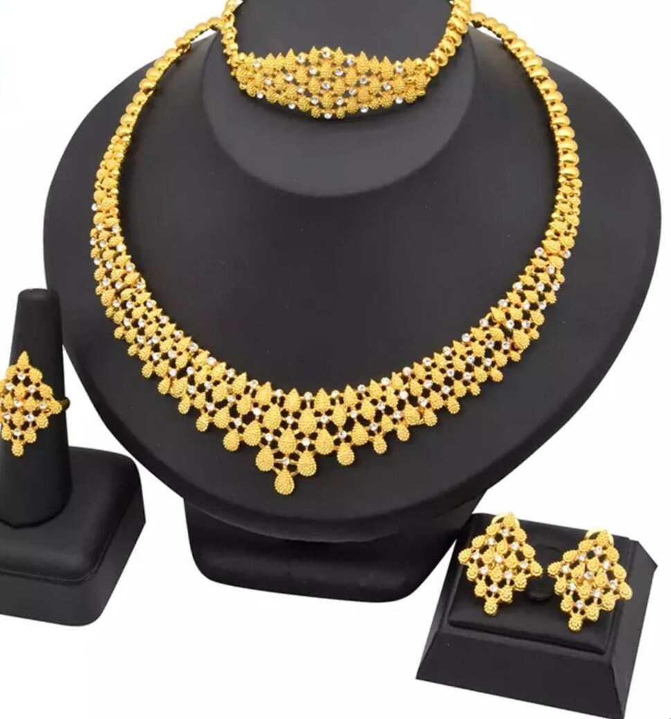 Golden M discount 56% Pieces costume jewellery set WOMEN FASHION Accessories Costume jewellery set Golden Size M 