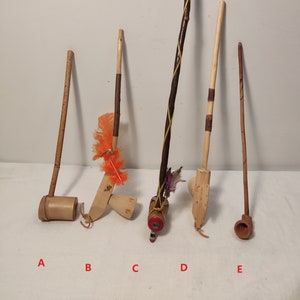 Vintage Decorative Tobacco Pipes: Handmade Wooden, Bamboo, Clay Collectibles for Bar Decor & Smoker Gifts