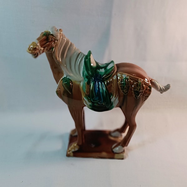 Cheval en poterie vintage chinois, art de la portière, figurine/statue/sculpture de cheval sancai de style dynastie Tang, décoration de maison, cadeau