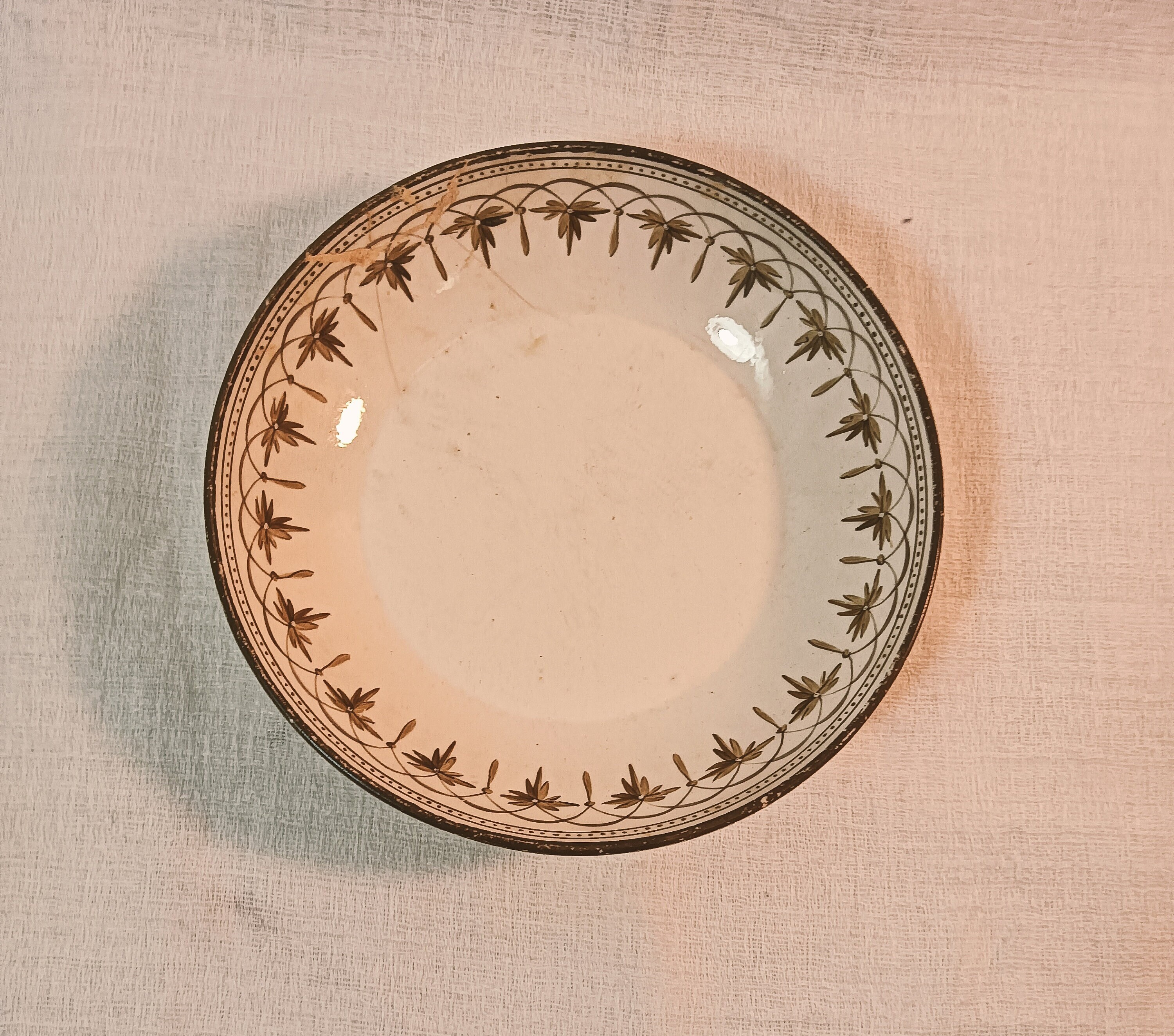 希少な18世紀ウェッジウッド陶器のソーサー - 1790年代のアンティーク